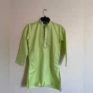 Jaideep Lime Green Kurta with Embroidered Details